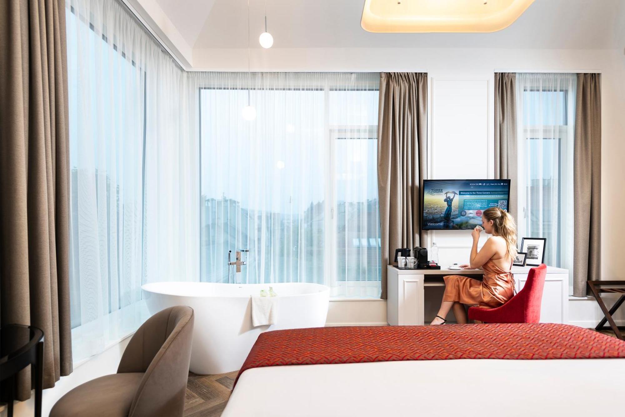 Three Corners Avenue Hotel บูดาเปสต์ ภายนอก รูปภาพ