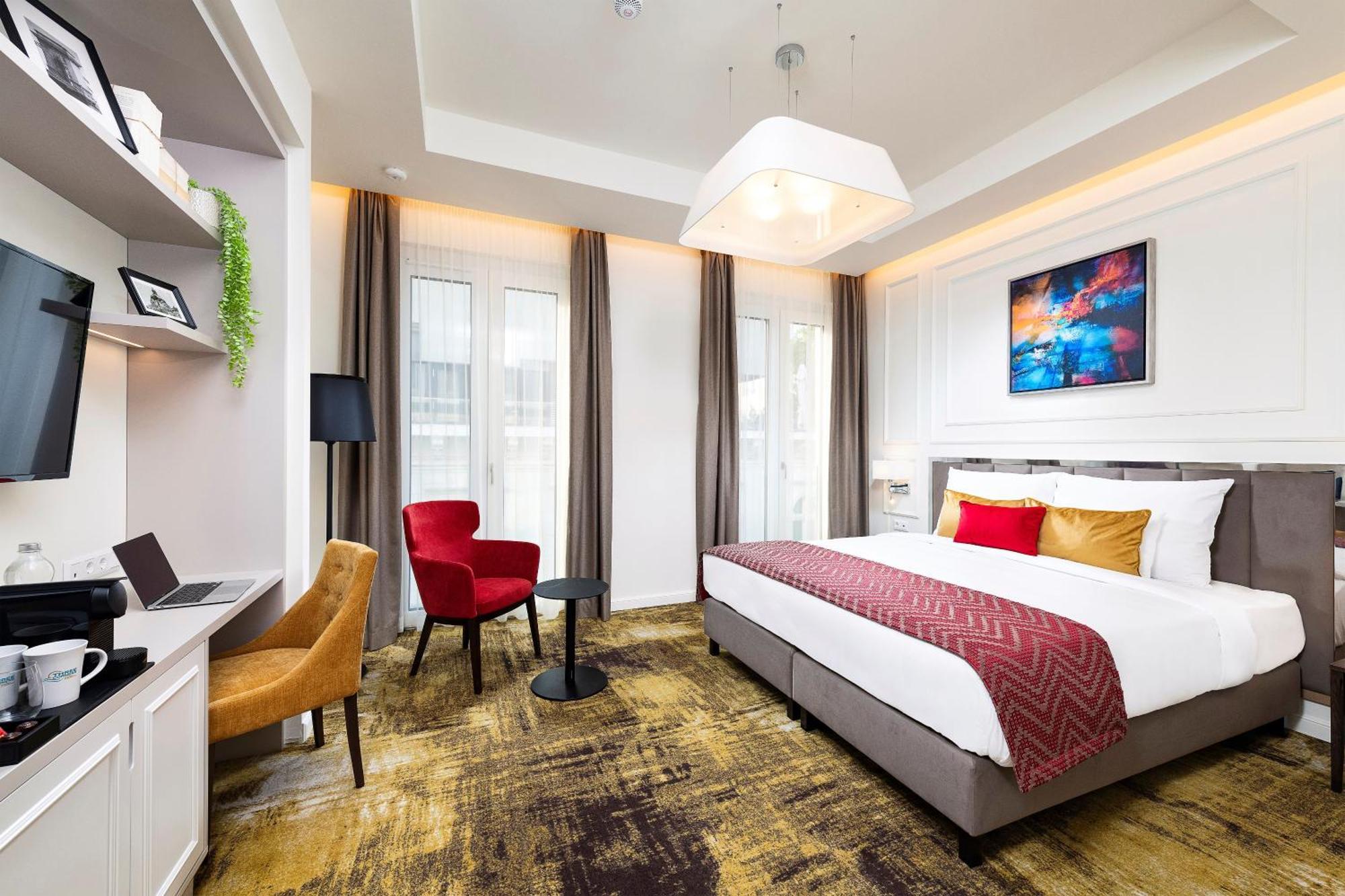 Three Corners Avenue Hotel บูดาเปสต์ ภายนอก รูปภาพ
