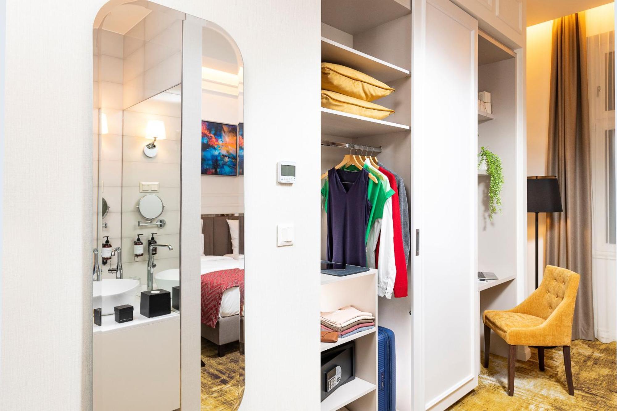 Three Corners Avenue Hotel บูดาเปสต์ ภายนอก รูปภาพ